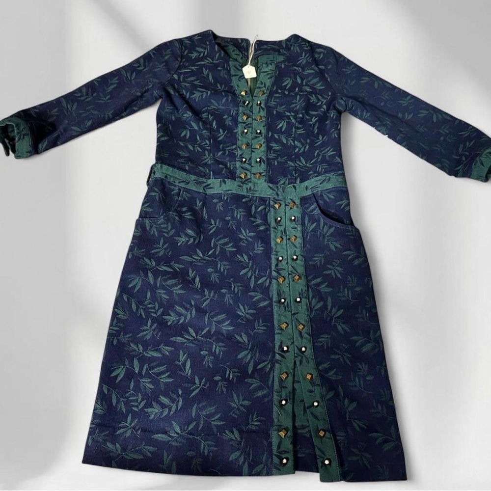 Navy Blue & Teal Leaf-Print Button Front Dress